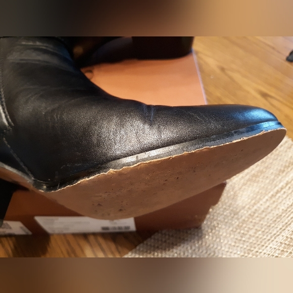 EUC Coach Patricia Leather Blk Booties 9M - Picture 14 of 16